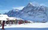 Snowboarding in Grindelwald, Switzerland 