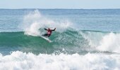 Kelly Slater in action in round 3 