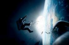 Gravity. movies, reviews, games, doitnow, do it now magazine, entertainment