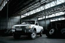 Nissan NP300 2.5TDi LWB S/Cab SE