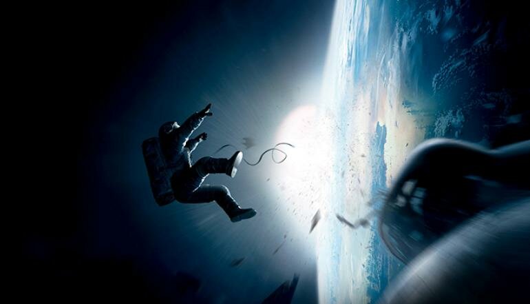 Gravity. movies, reviews, games, doitnow, do it now magazine, entertainment