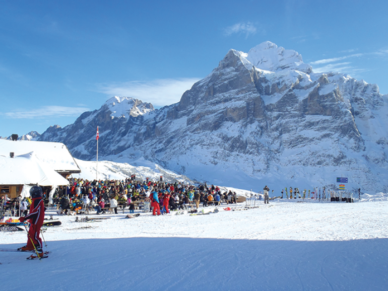 Snowboarding in Grindelwald, Switzerland do it now magazine, Snowboarding, Grindelwald, Switzerland, winter sports