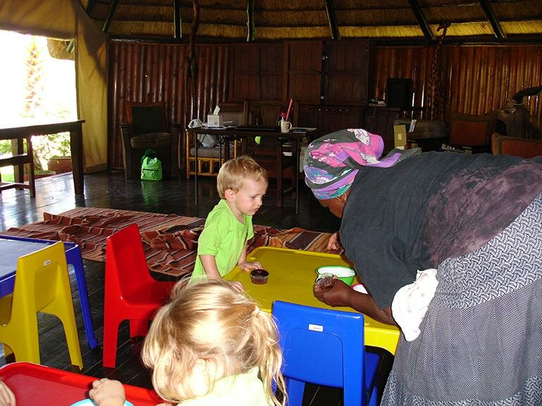 Madikwe’s mothers provide for their young in the wild