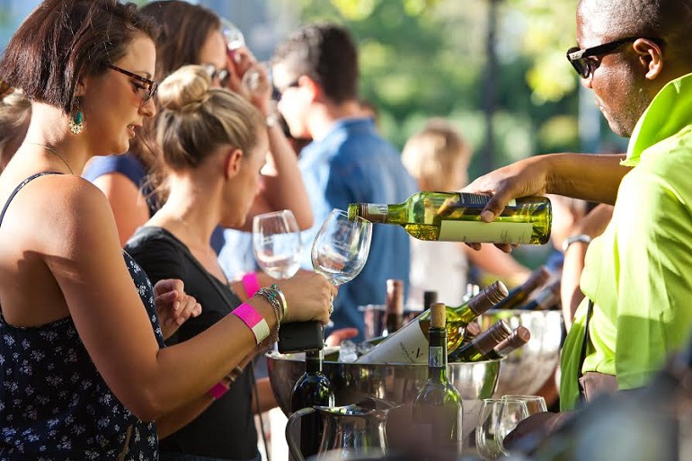 Stellenbosch Street Soirees a summer hit Stellenbosch Street Soirees a summer hit